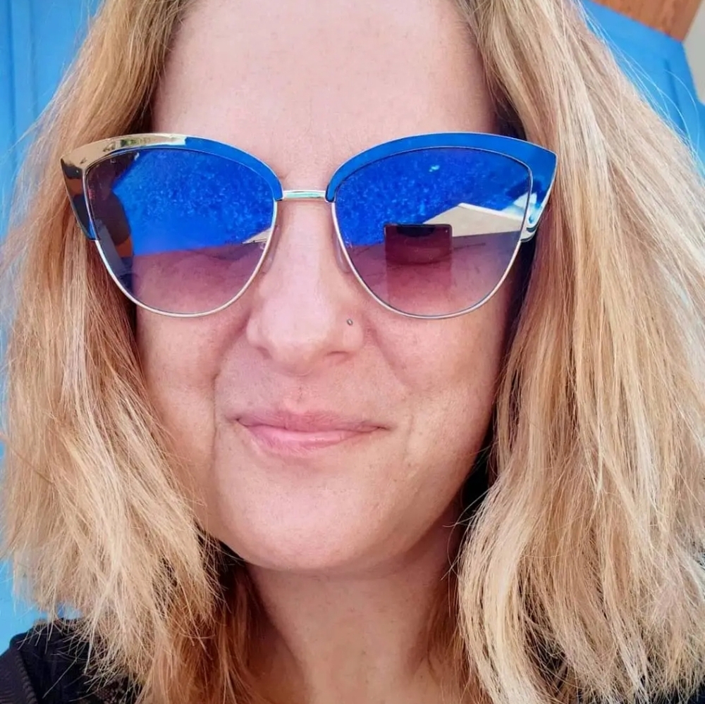 Meet your Posher, Melissa